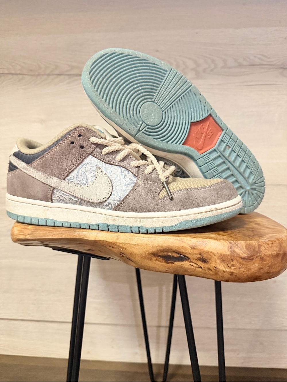 Nike SB Dunk - Big Money Savings (10.5)